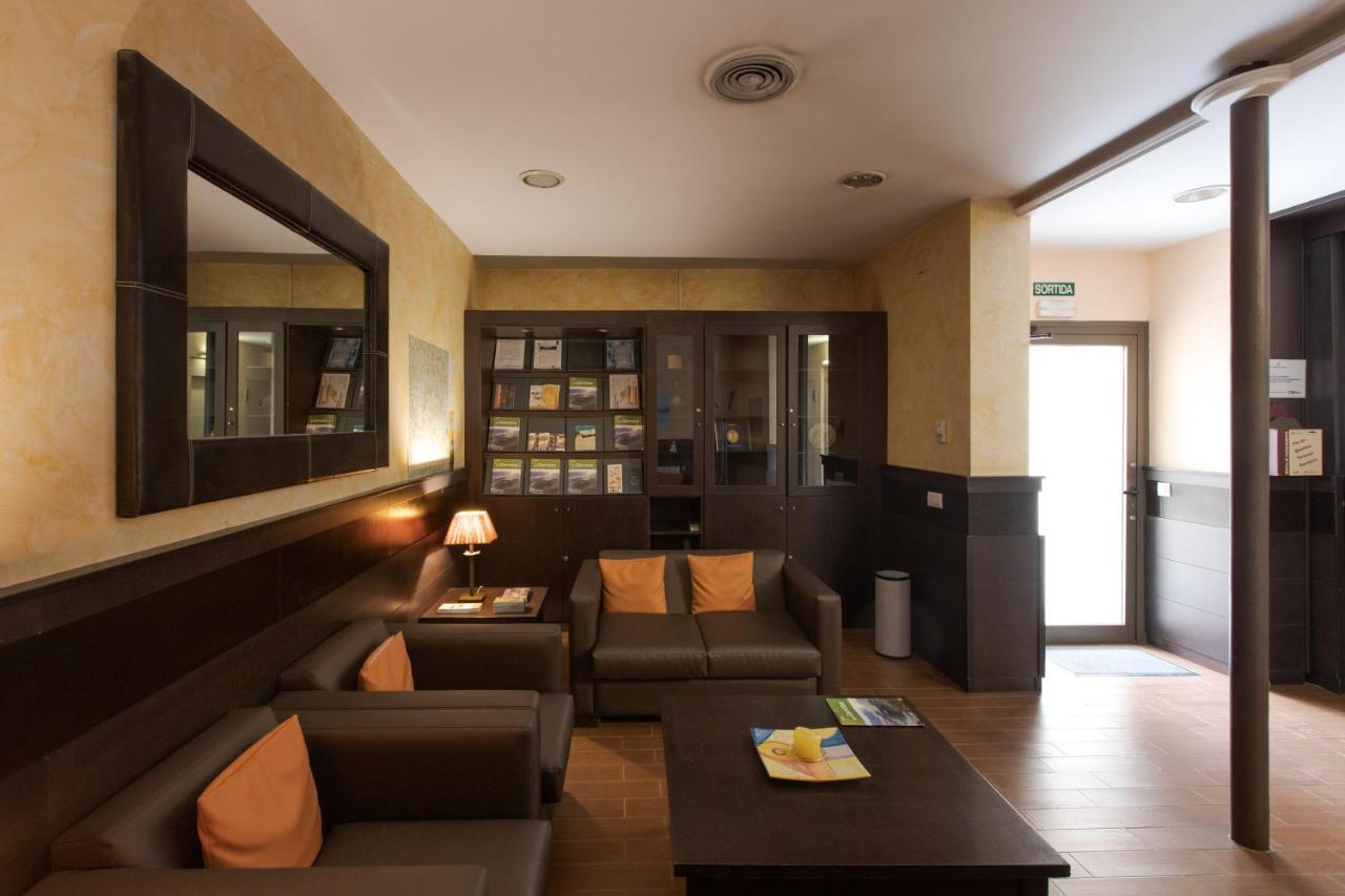 Hotel Alta Garrotxa Тортелла Экстерьер фото