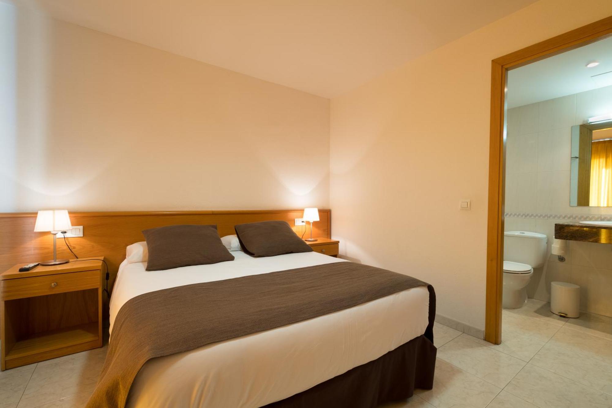 Hotel Alta Garrotxa Тортелла Экстерьер фото