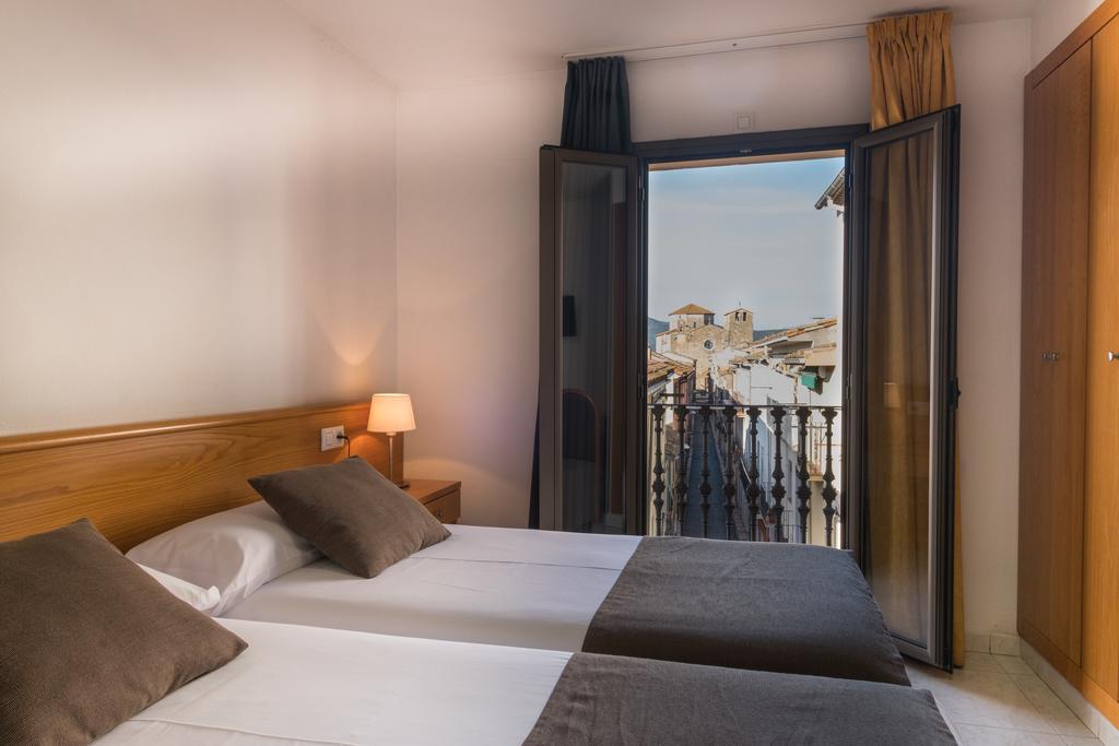 Hotel Alta Garrotxa Тортелла Экстерьер фото